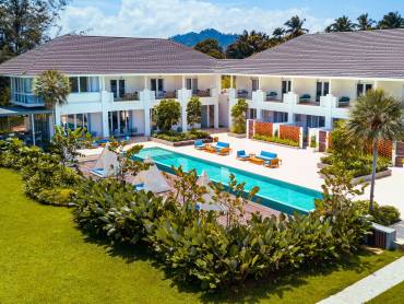 Cove 55 in Kuching |  Kelvin Chan, Cove 55 / Chamleon