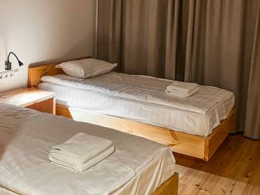Kemin Guest House Room |  Kemin Guest House / Chamleon