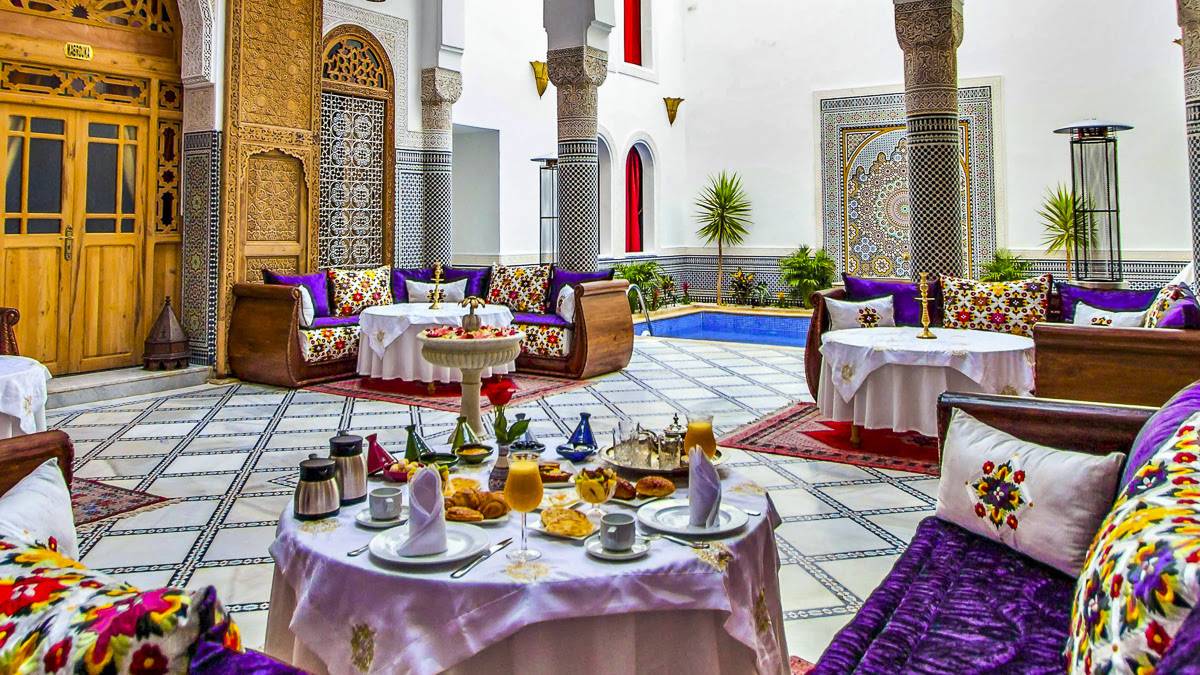 Riad Marjana | © Salah Ghrissi, Riad Marjana / Chamäleon Riad Marjana | © Salah Ghrissi, Riad Marjana / Chamäleon