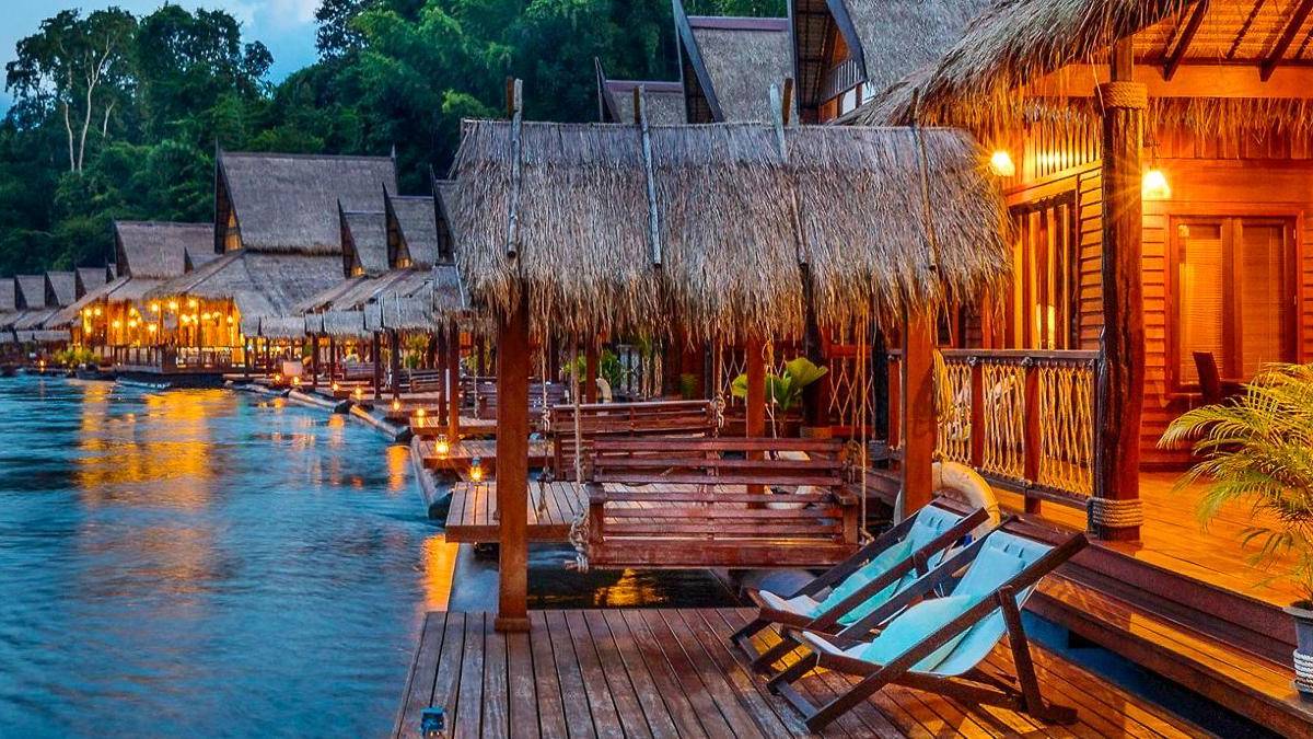 The Float House River Kwai |  Kan Kaitom, The Float House River Kwai / Chamleon