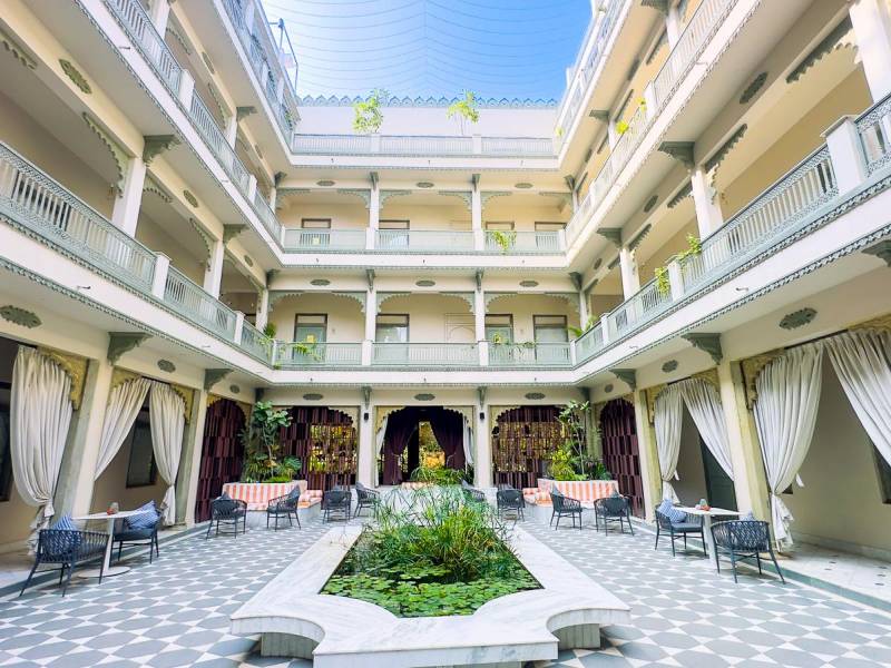 Boutiquehotel Manuscript Jhilwara Haveli |  Boutiquehotel Manuscript Jhilwara Haveli / Chamleon