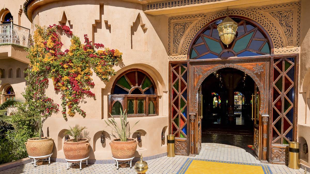 Oz Palace  |  Oz Palace / Chamleon