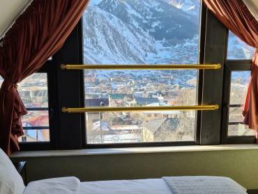 Hilltop Kazbegi |  Hilltop Kazbegi / Chamleon