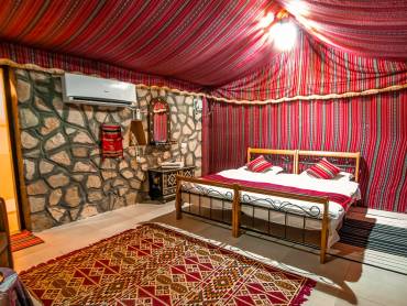 Sama Al Wasil Camp |  ventura, Samaal Wasil Camp / Chamleon