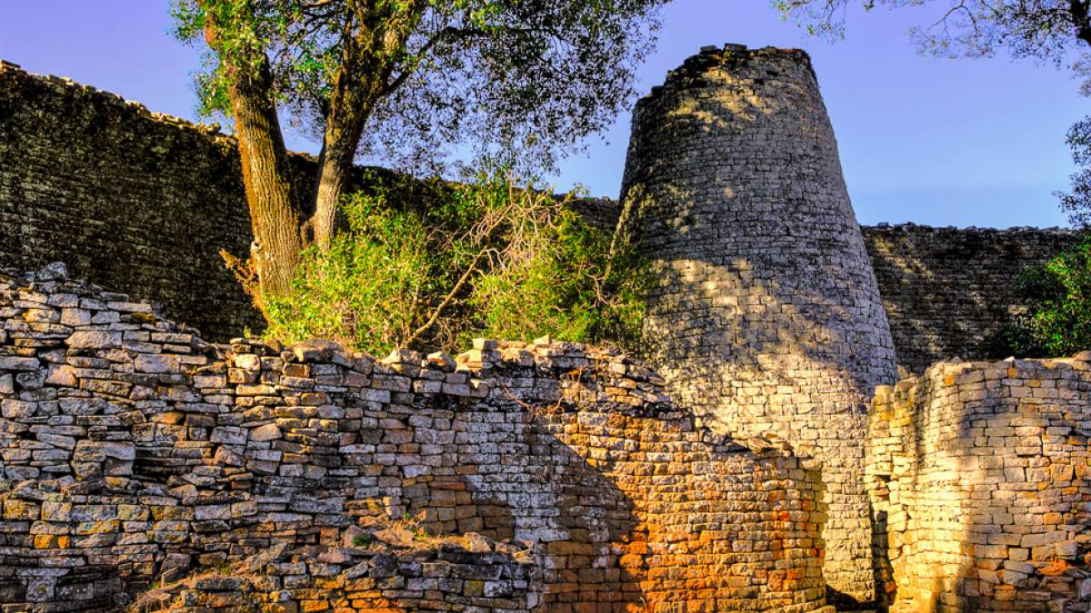 Great Zimbabwe |  Kai-Uwe Kchler, Art & Adventure / Chamleon