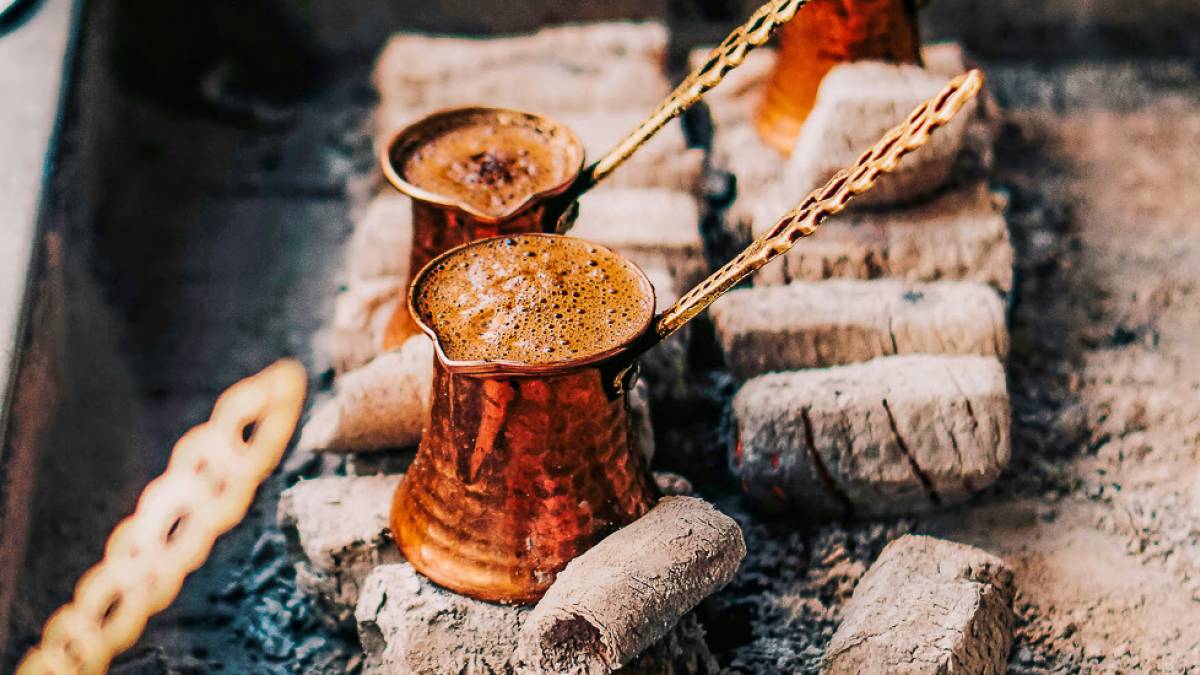 Trkischer Kaffee |  Abdullah Al Mallah, Unsplash / Chamleon