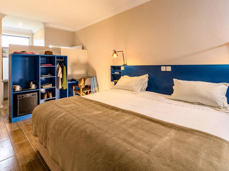 Sedia Riverside Hotel |  Sedia Riverside Hotel / Chamleon