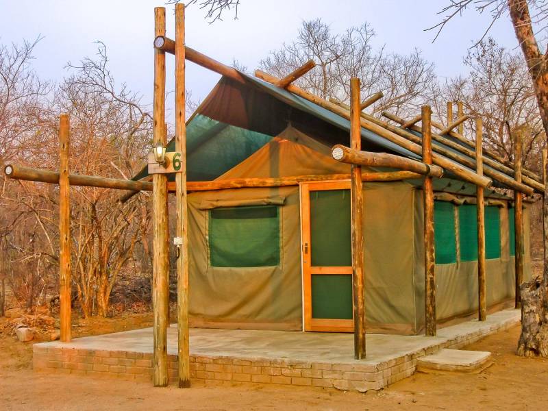 Awelani Lodge |  Chris Zvidzayi, Awelani Lodge / Chamleon