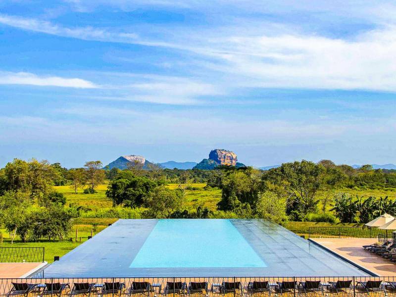 Aaliya Resort |  Sanjaya Bandara, Aaliya Resort / Chamleon