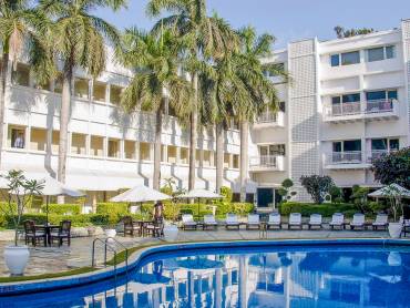The Claridges New Dehli  |  The Claridges New Dehli / Chamleon