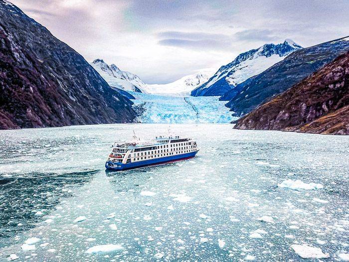 Expeditionsschiff MV Ventus Australis | © Australis / Chamäleon