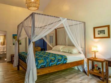 Mount Meru Game Lodge | © Paul Joynson-Hicks, Mount Meru Game Lodge / Chamäleon