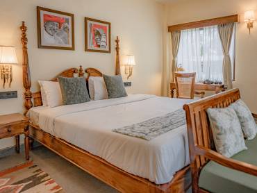 Aloof Jungle Resort |  Rahul Paliwal, Aloof Jungle Resort / Chamleon