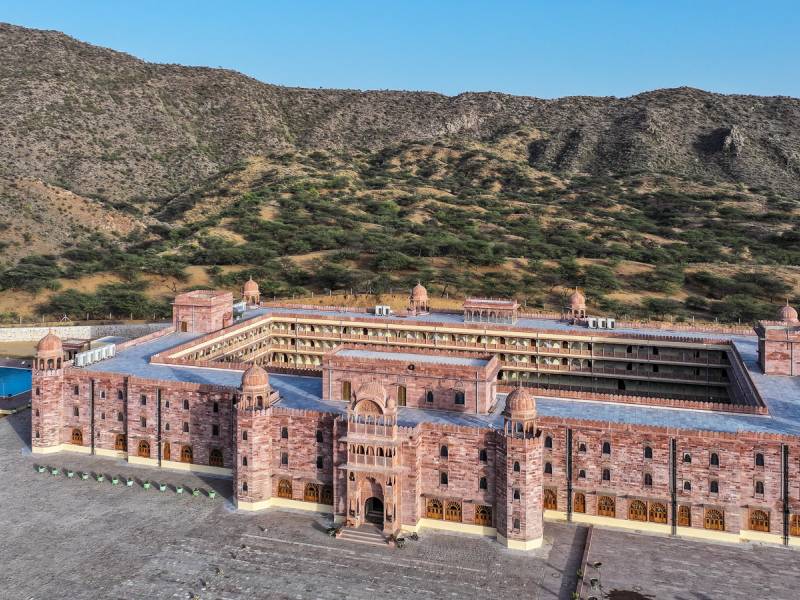 Umaid Mahal Palace  |  Umaid Mahal Palace / Chamelon